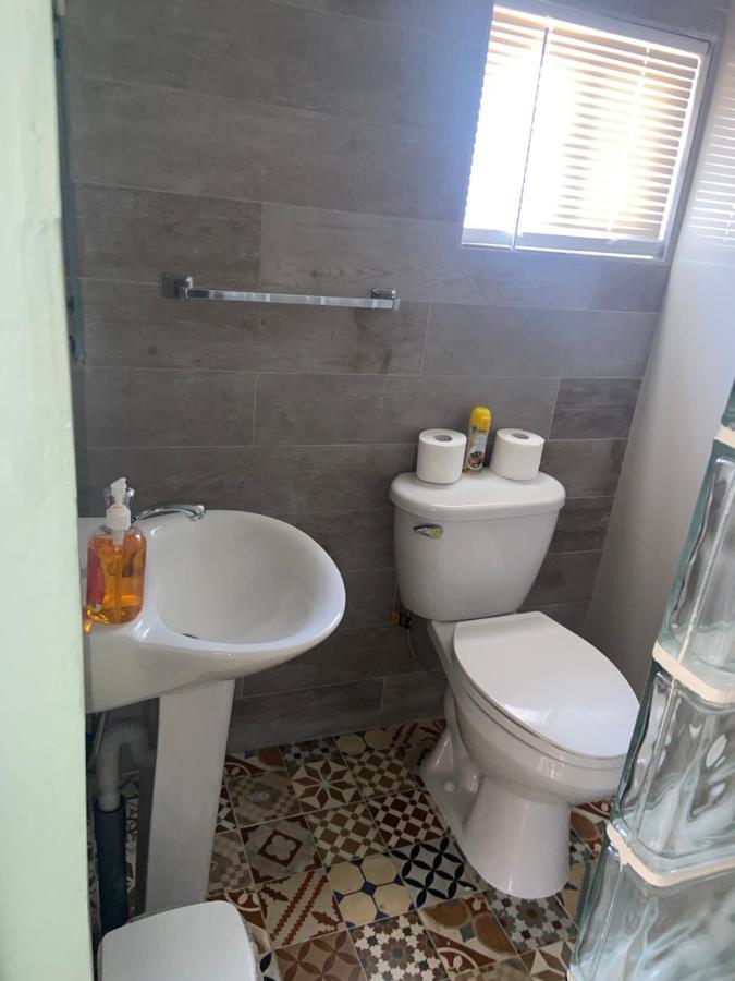 Cozy Studio With Private Spa Oranjestad Luaran gambar