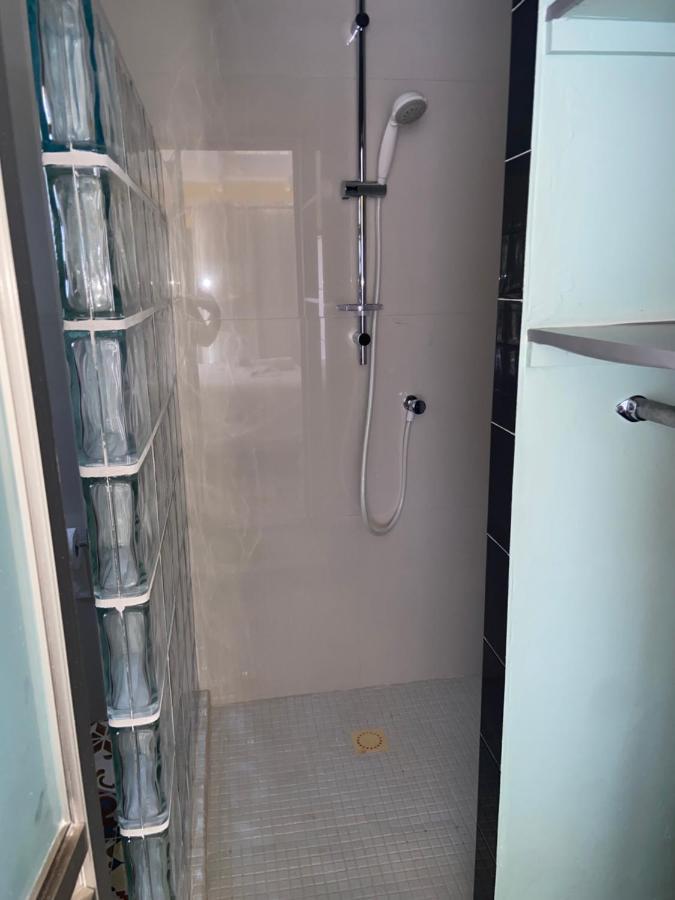 Cozy Studio With Private Spa Oranjestad Luaran gambar