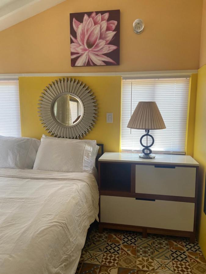 Cozy Studio With Private Spa Oranjestad Luaran gambar
