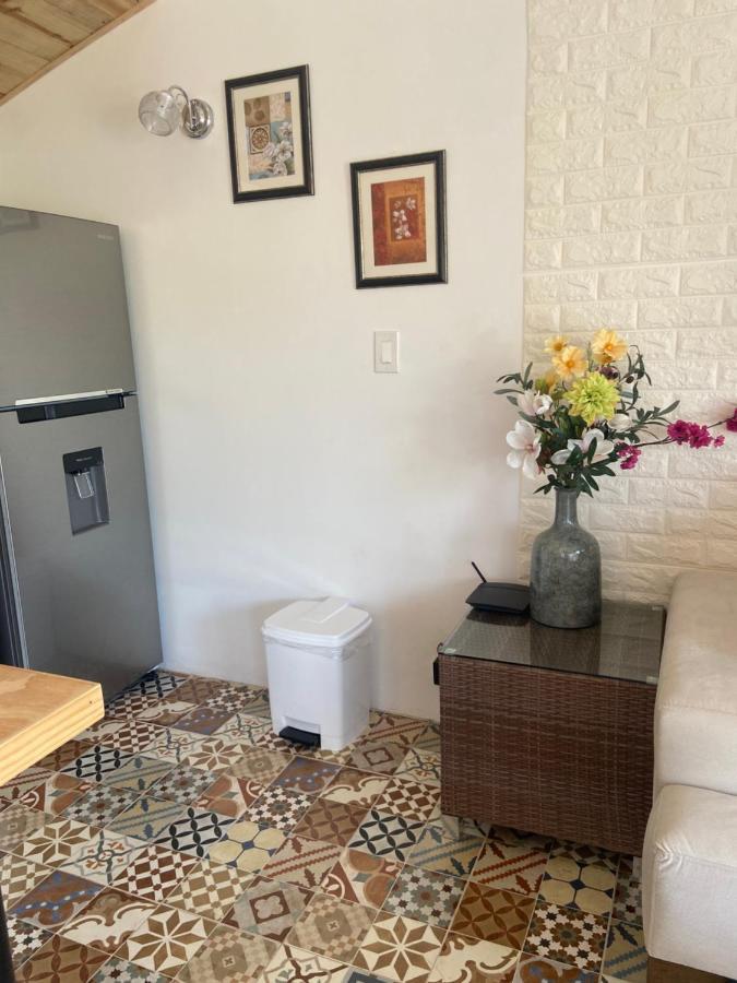 Cozy Studio With Private Spa Oranjestad Luaran gambar